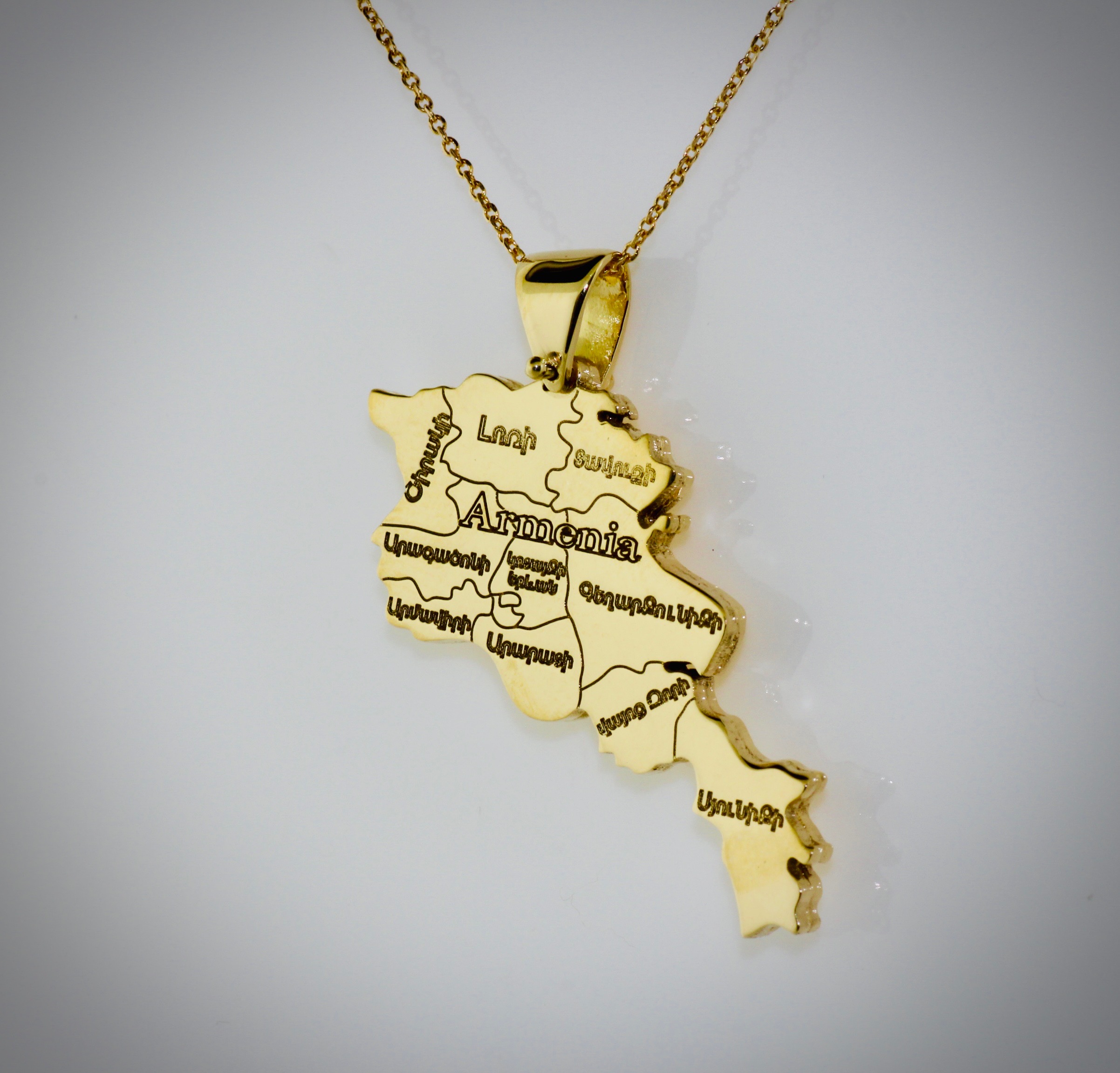 18K Yellow Gold Armenia Map Pendant