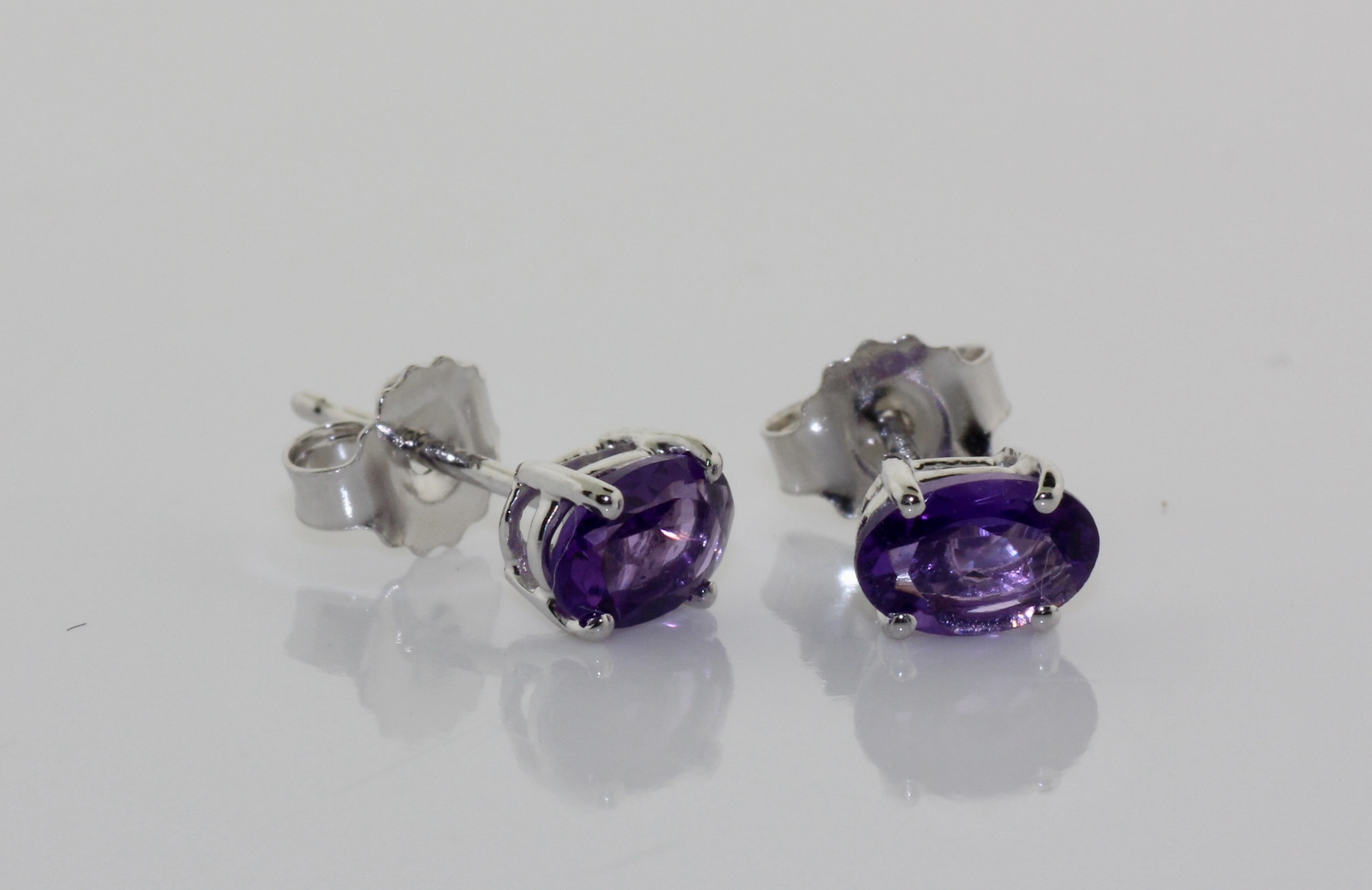14K White Gold Stud Oval Amethyst Earrings