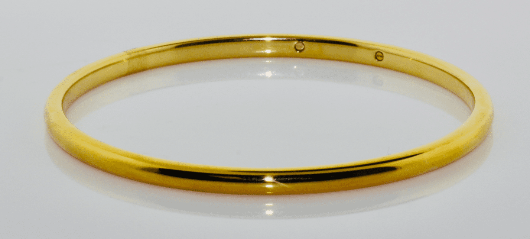 14K Yellow Gold Bangle Bracelet (Hollow)