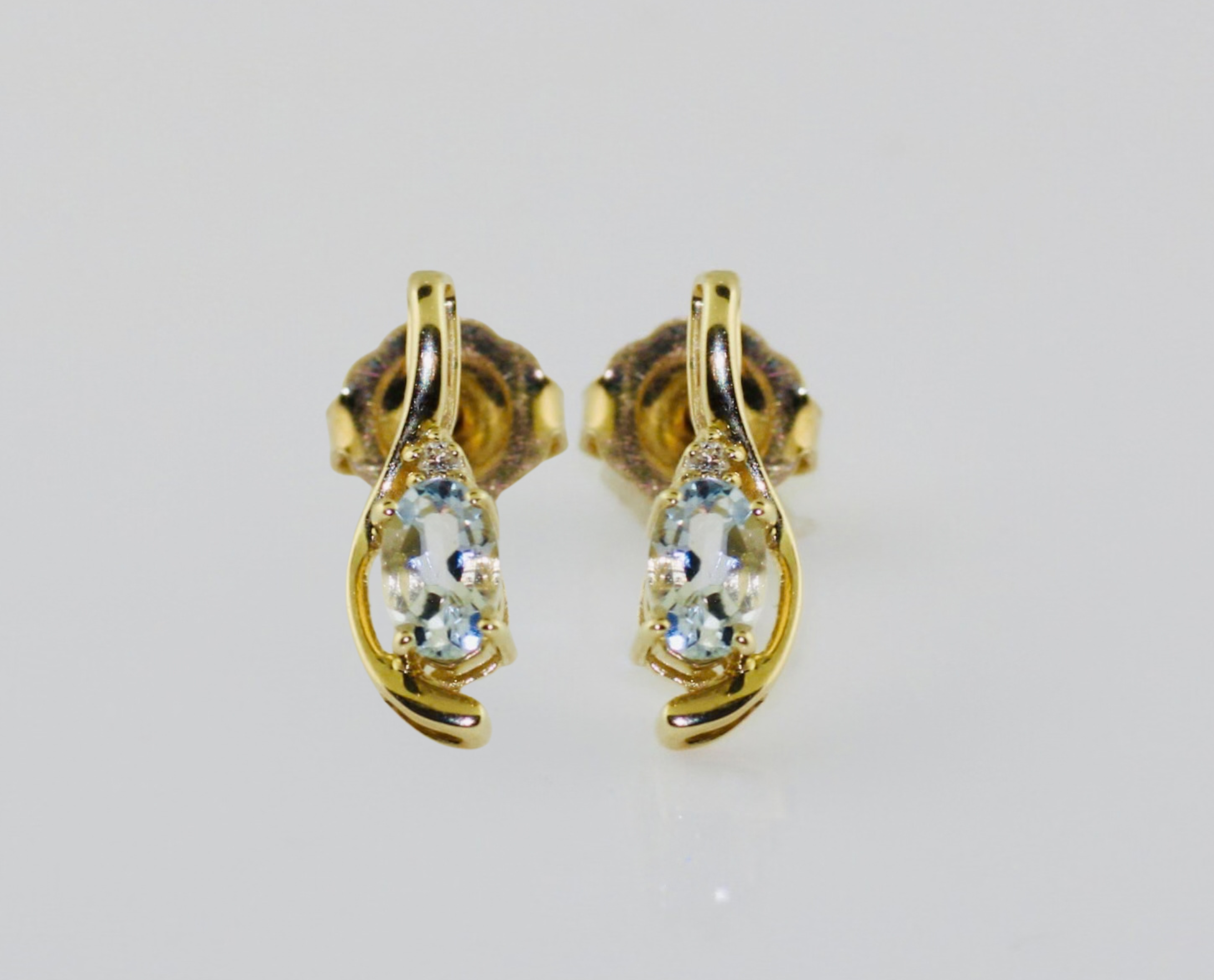 14K Yellow Gold Aquamarine and Diamond Dangly Earrings