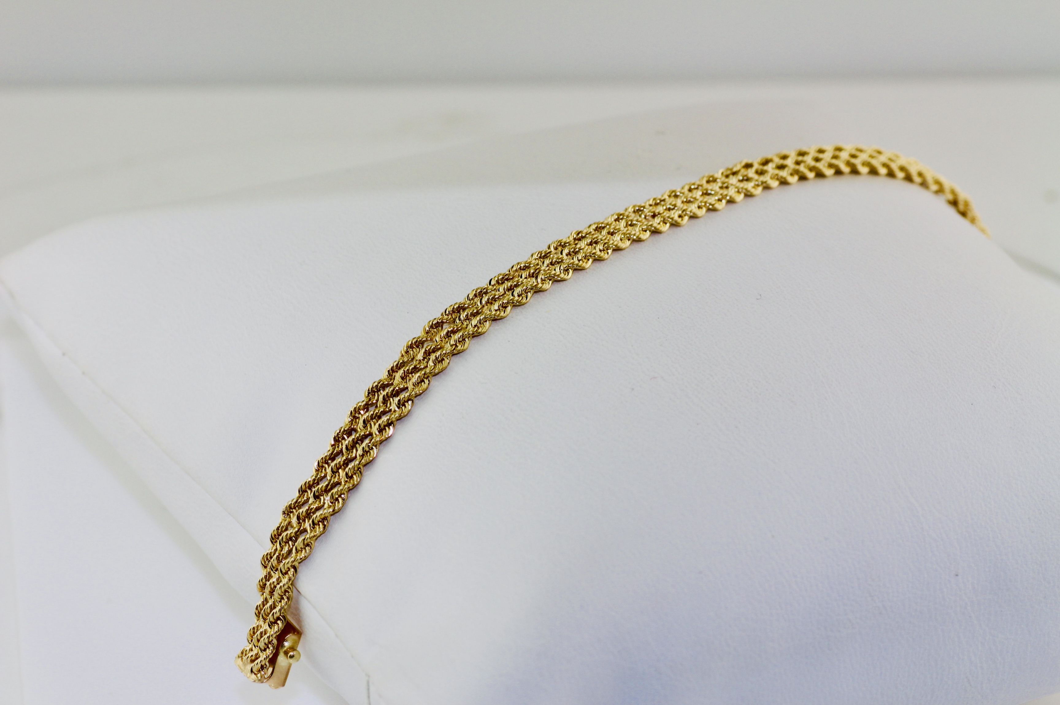 14K Yellow Gold 5.5mm and 6.5" Diamond Cut Braided Bracelet
