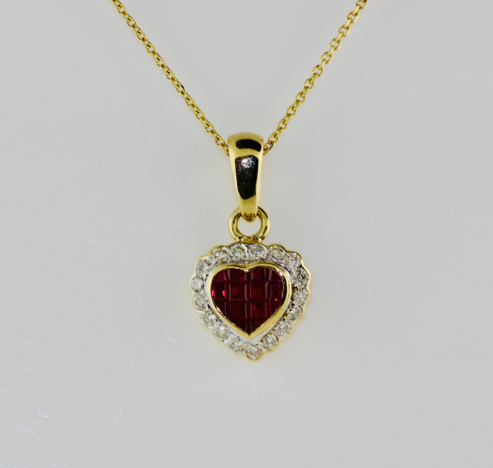 18KY Heart Ruby (0.72ct) and Diamond (0.31ct) Pendant