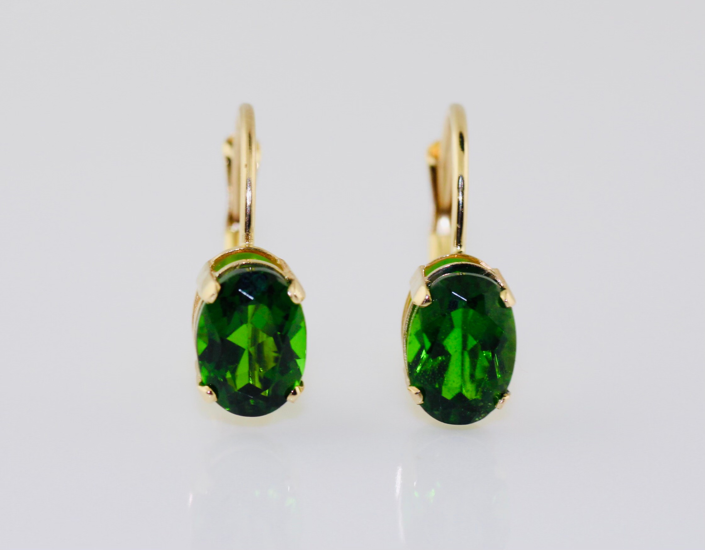 14K Yellow Gold Chrome Diopside (1.95ctw) Eurowire Huggie Earrings