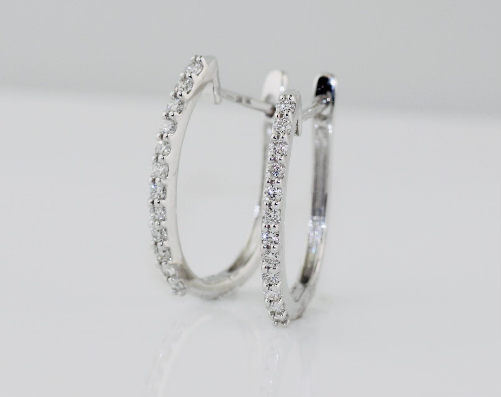 14K White Gold Natural Diamond Hinged Hoop Earrings