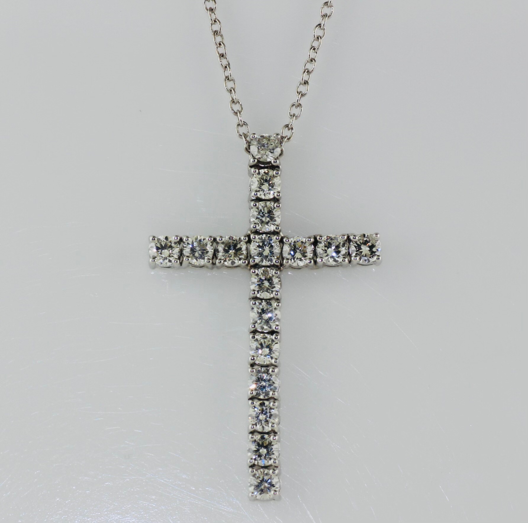 14K White Gold Natural Diamond (1.80ctw, SI1-SI2, G-H) Cross Pendant