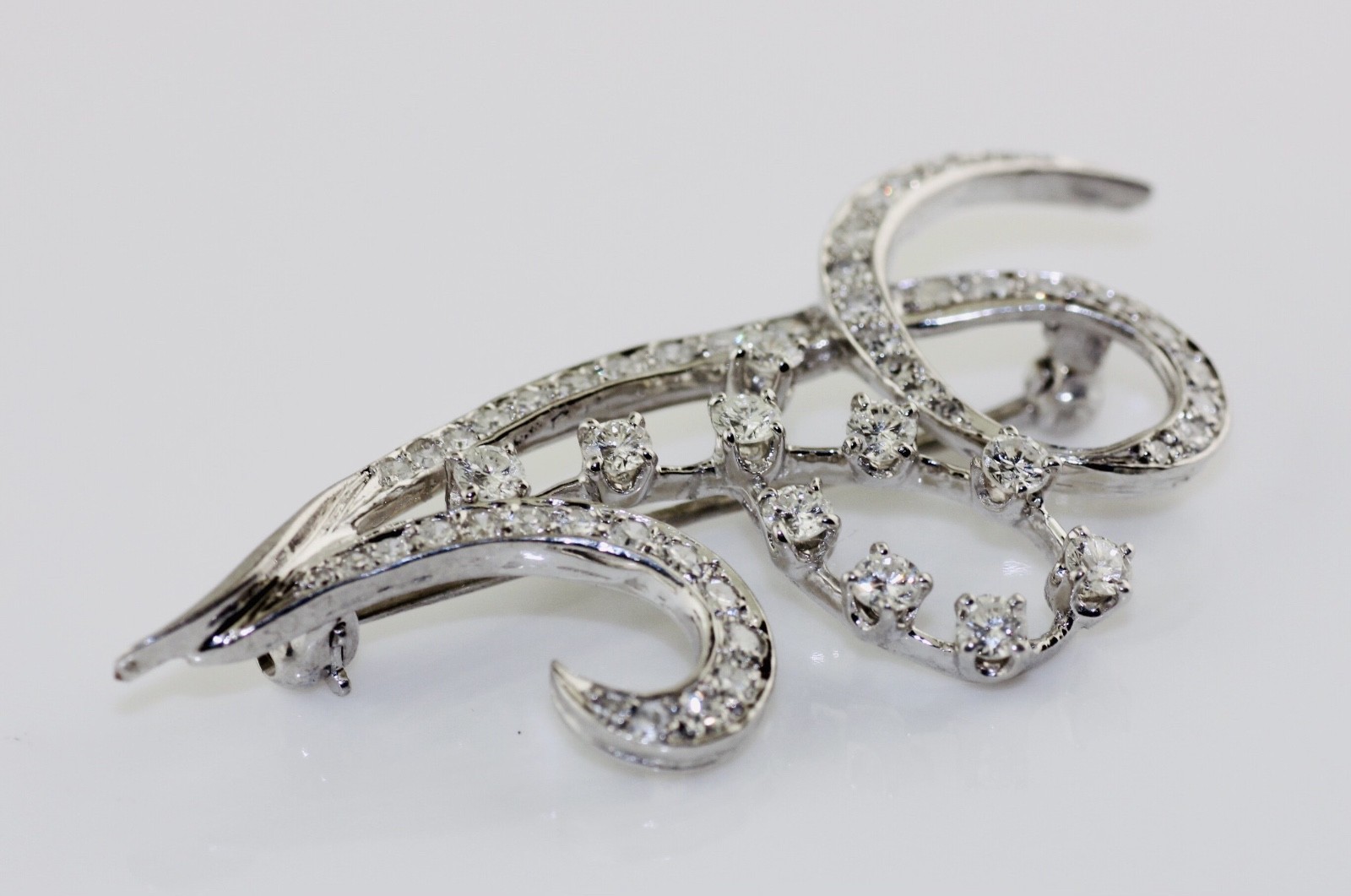 14K White Gold Diamond (1.0ctw) Pin/Brooch